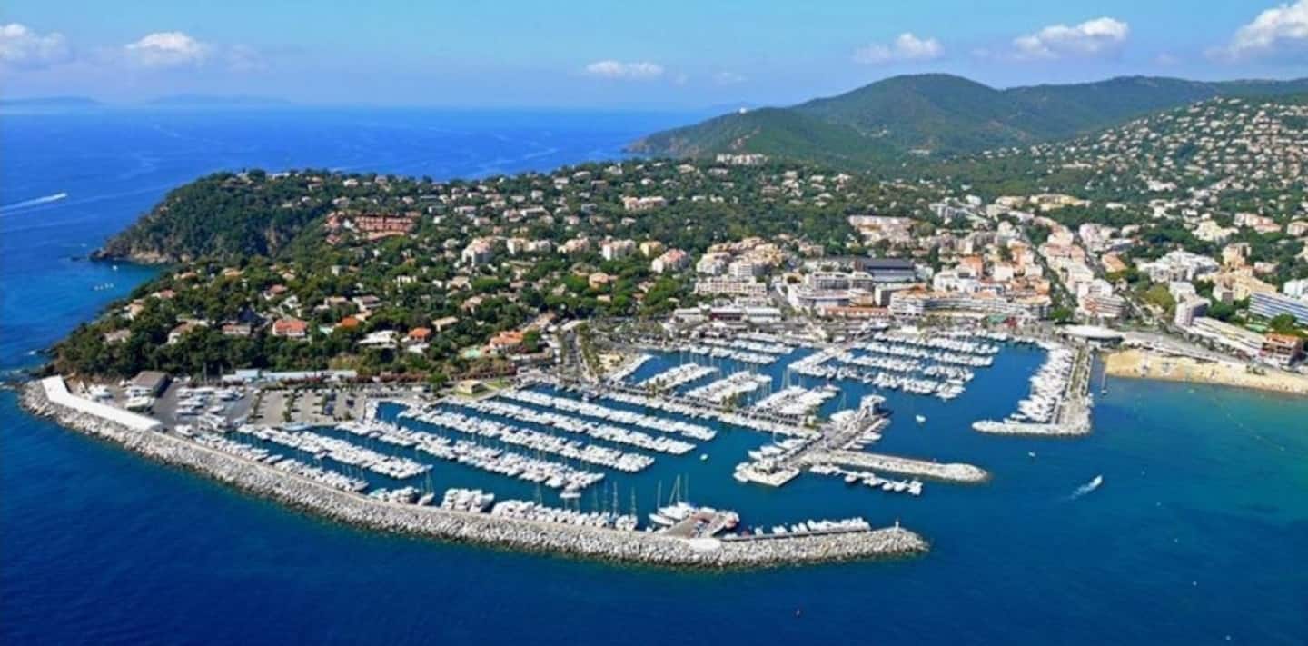 Au calme, à 10 minutes du centre et de la plage
